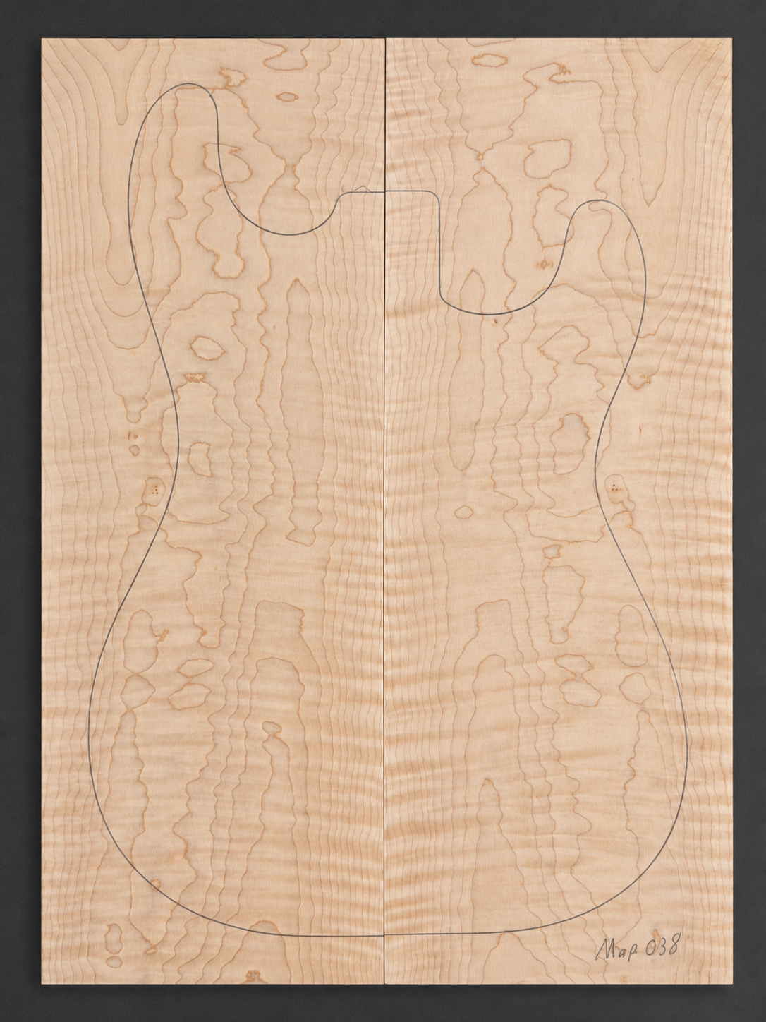 Curly Maple electric guitar top